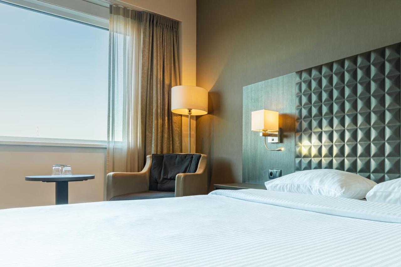 Mezzo Hotel & Business Beringen Exteriör bild